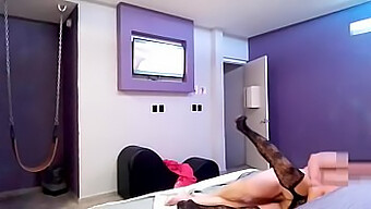 Los Mejores Momentos En Un Pequeño Motel Con Amigas Y Una Chica Caliente