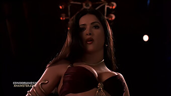 Salma Hayek'S Seductive Scene In Alluring Lingery